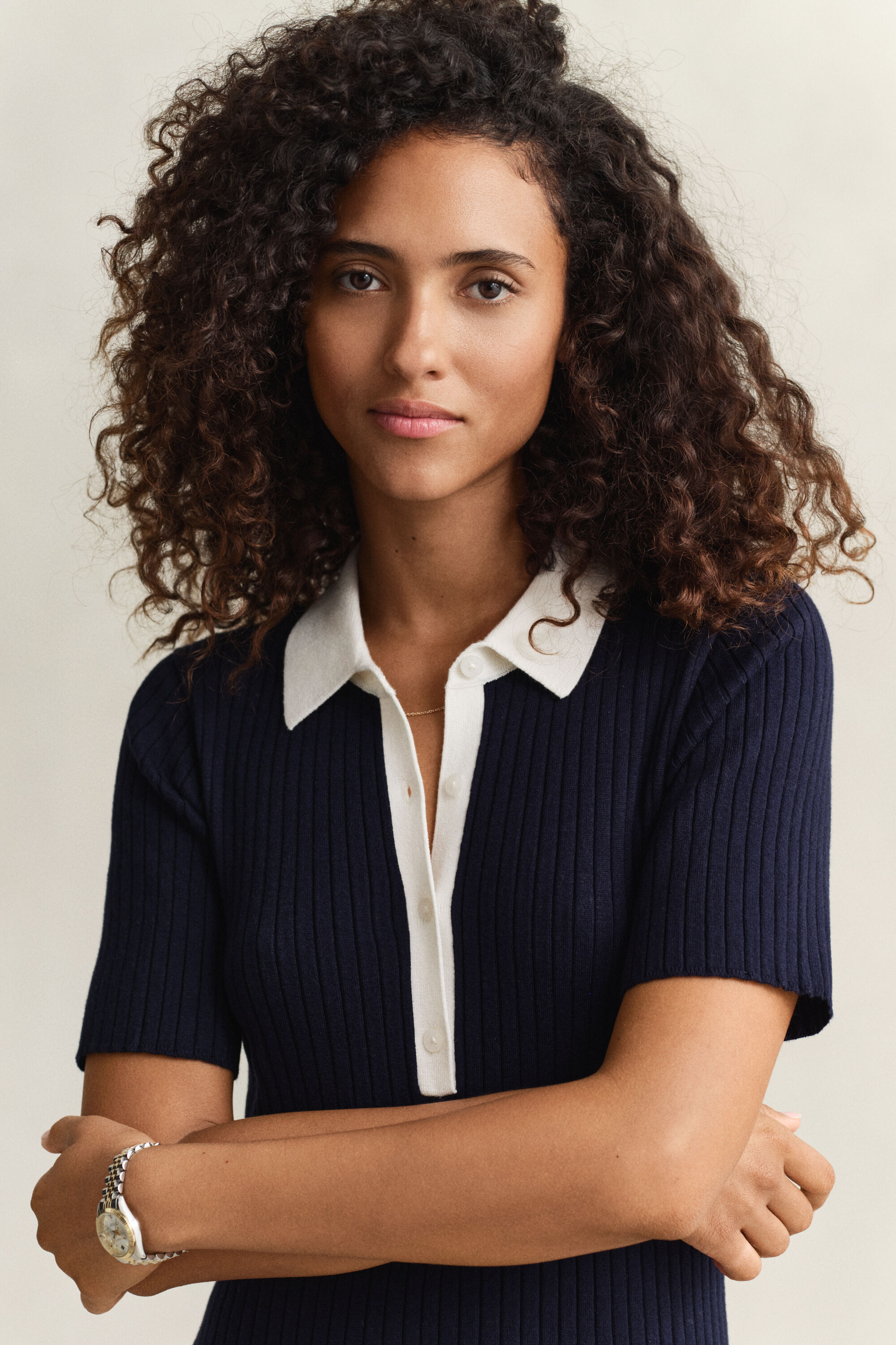 Pikeemekko joustinneuletta