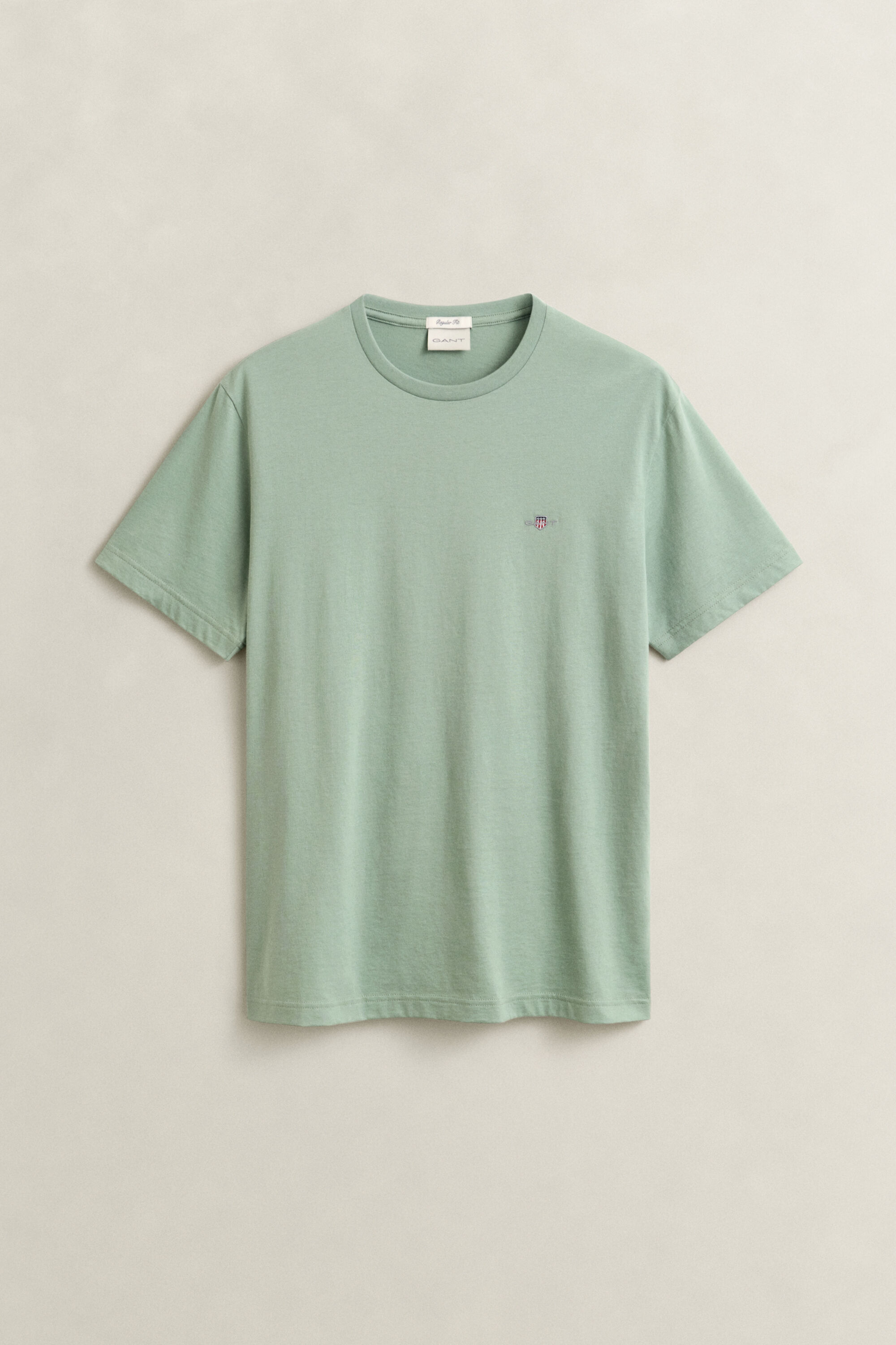 Regular fit ‑mitoitettu Shield-t‑paita