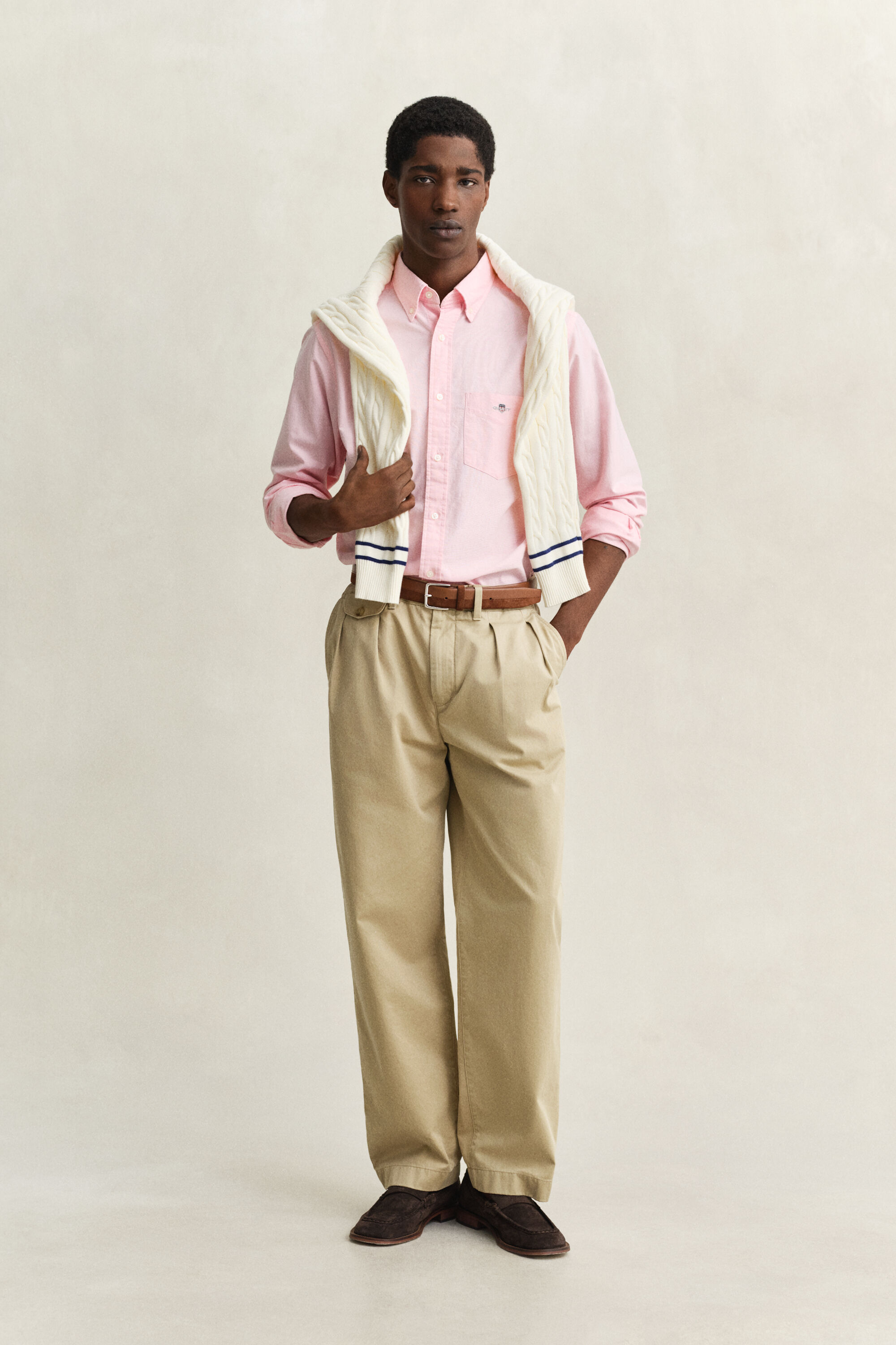 Regular fit ‑mitoitettu klassinen oxford-paita