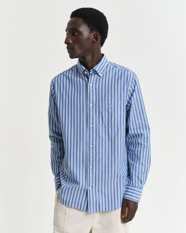 Regular fit ‑mitoitettu klassinen popliiniraitapaita