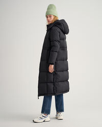 Kokopitkä untuvatakki