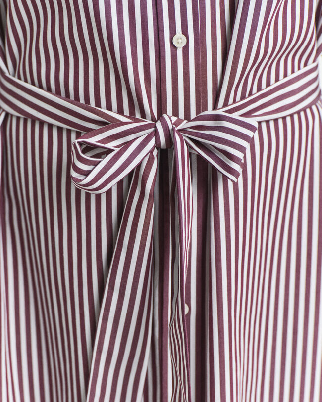 Klassinen popliininen paitamekko ja vyö