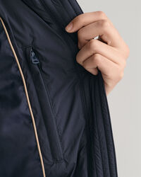 Kokopitkä untuvatakki