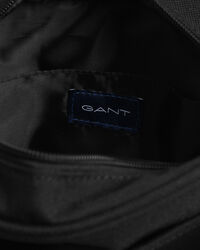 Essential-olkalaukku