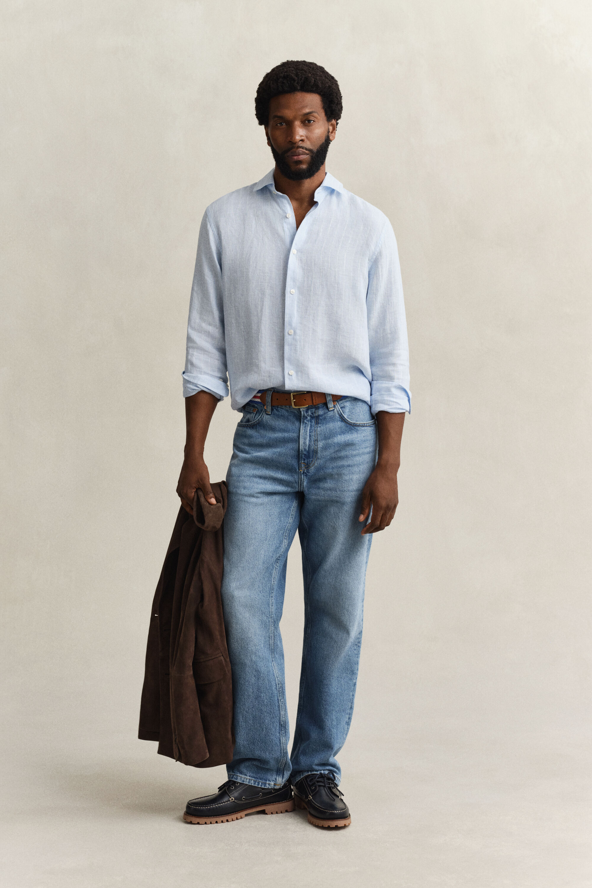 Raidallinen pellavapaita