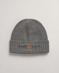 Huivi ja pipo lahjapakkauksessa