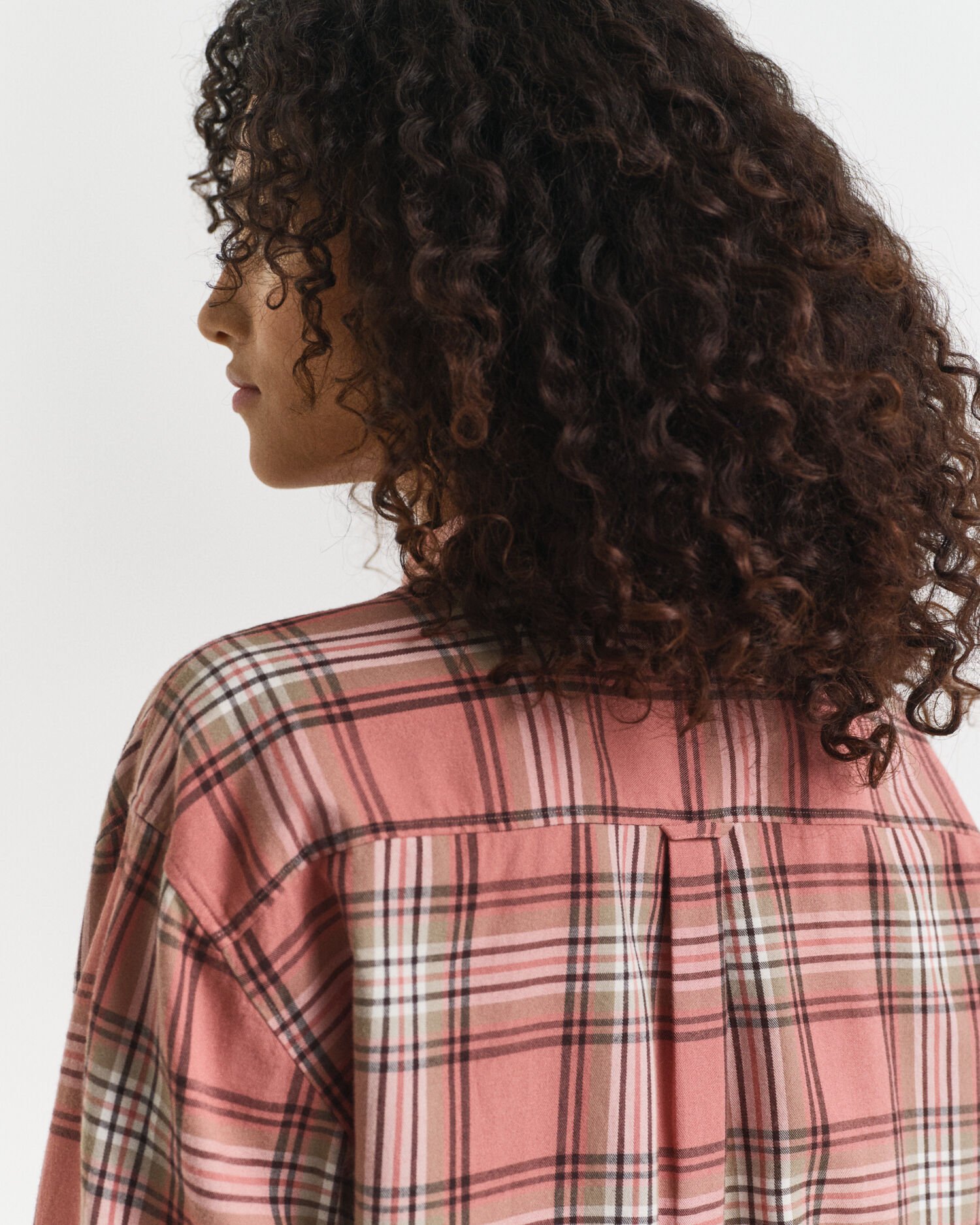 Relaxed fit ‑mitoitettu ruudullinen flanellipaita