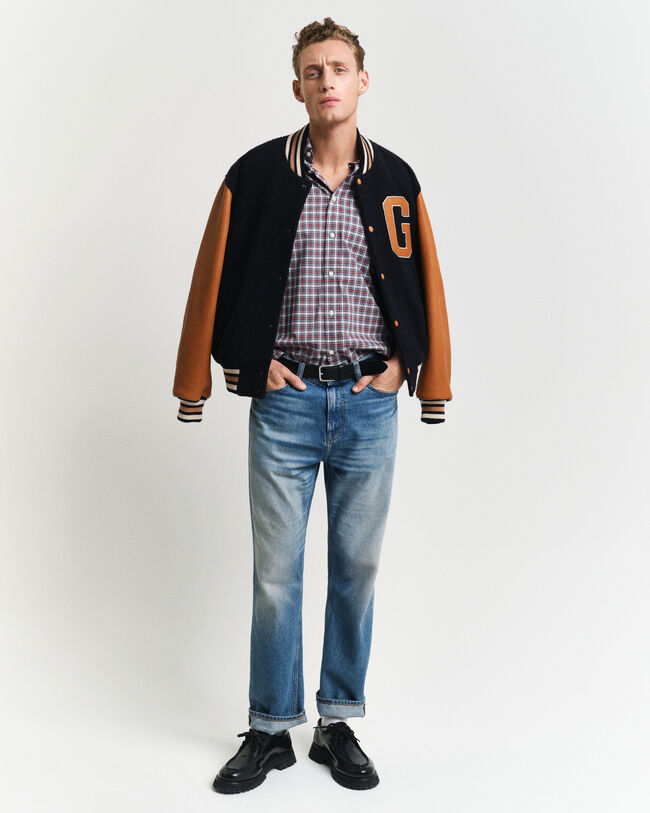 Regular&nbsp;fit ‑mitoitettu, skottiruudullinen Classic-popliinipaita