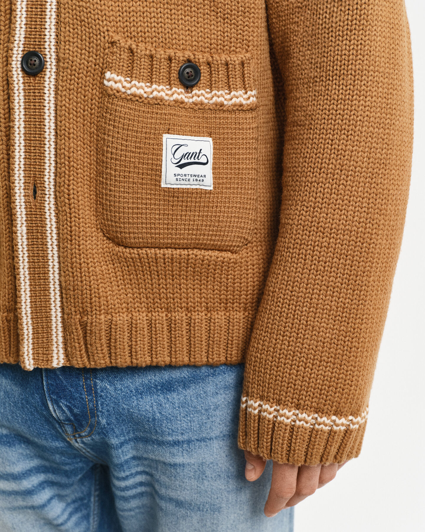 Napitettava villaneuletakki