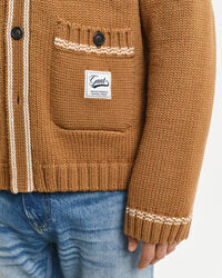 Napitettava villaneuletakki