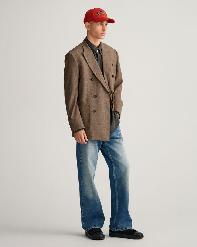 Relaxed fit ‑mitoitettu, valmiina v&auml;rj&auml;tty lyosellipaita