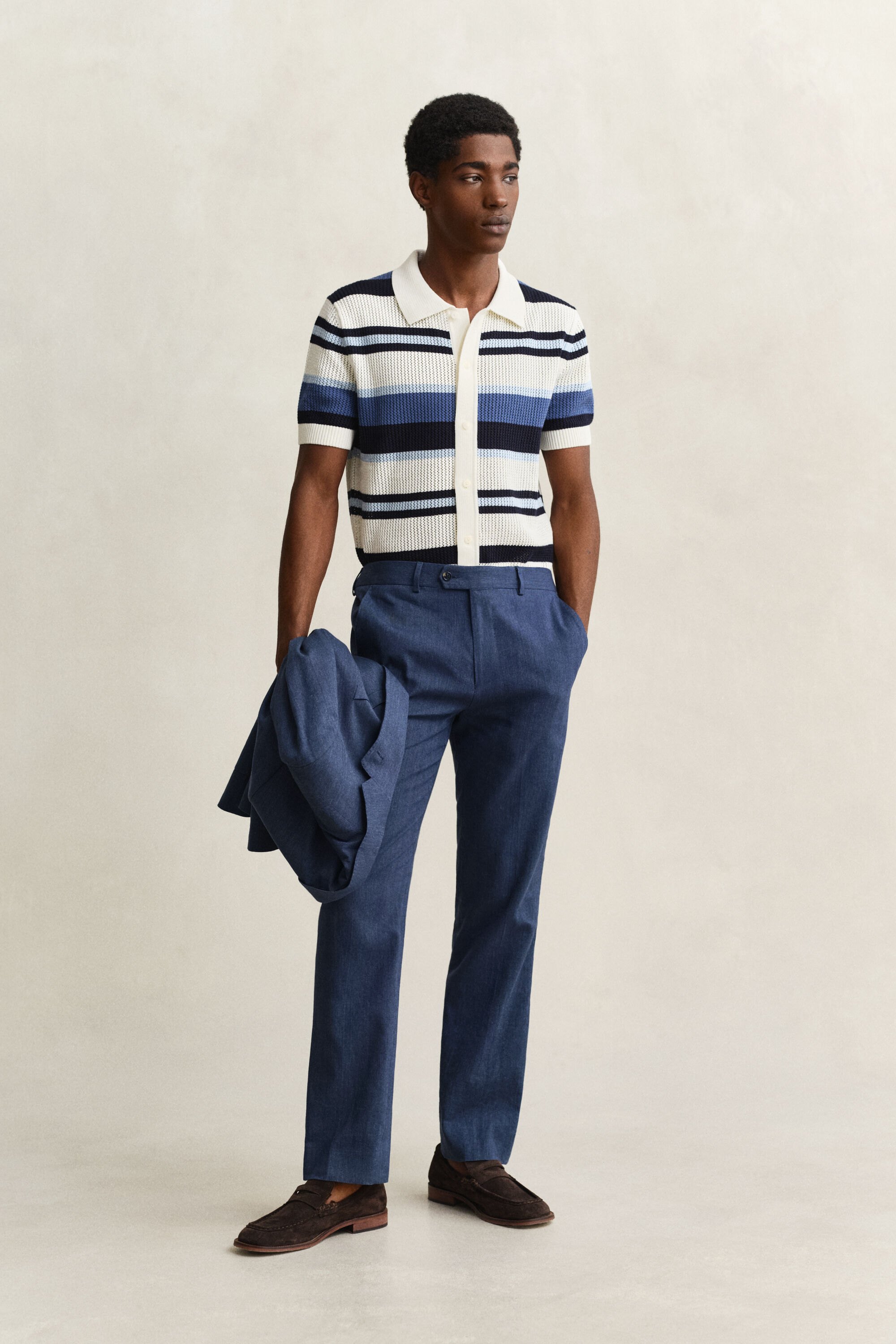 Juhlakäyttöön sopivat pellavasekoitehousut