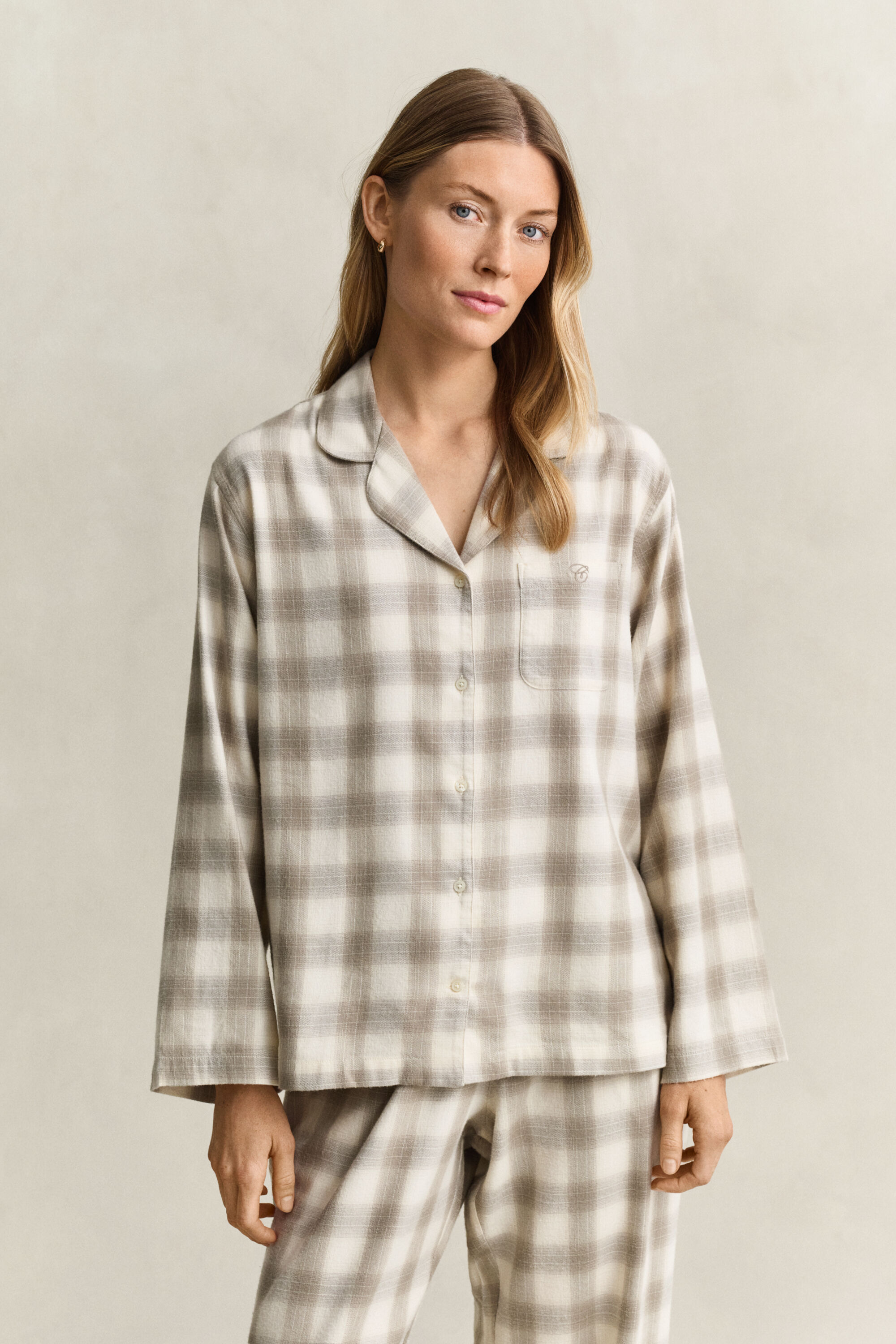 Ruudullinen flanellipyjama