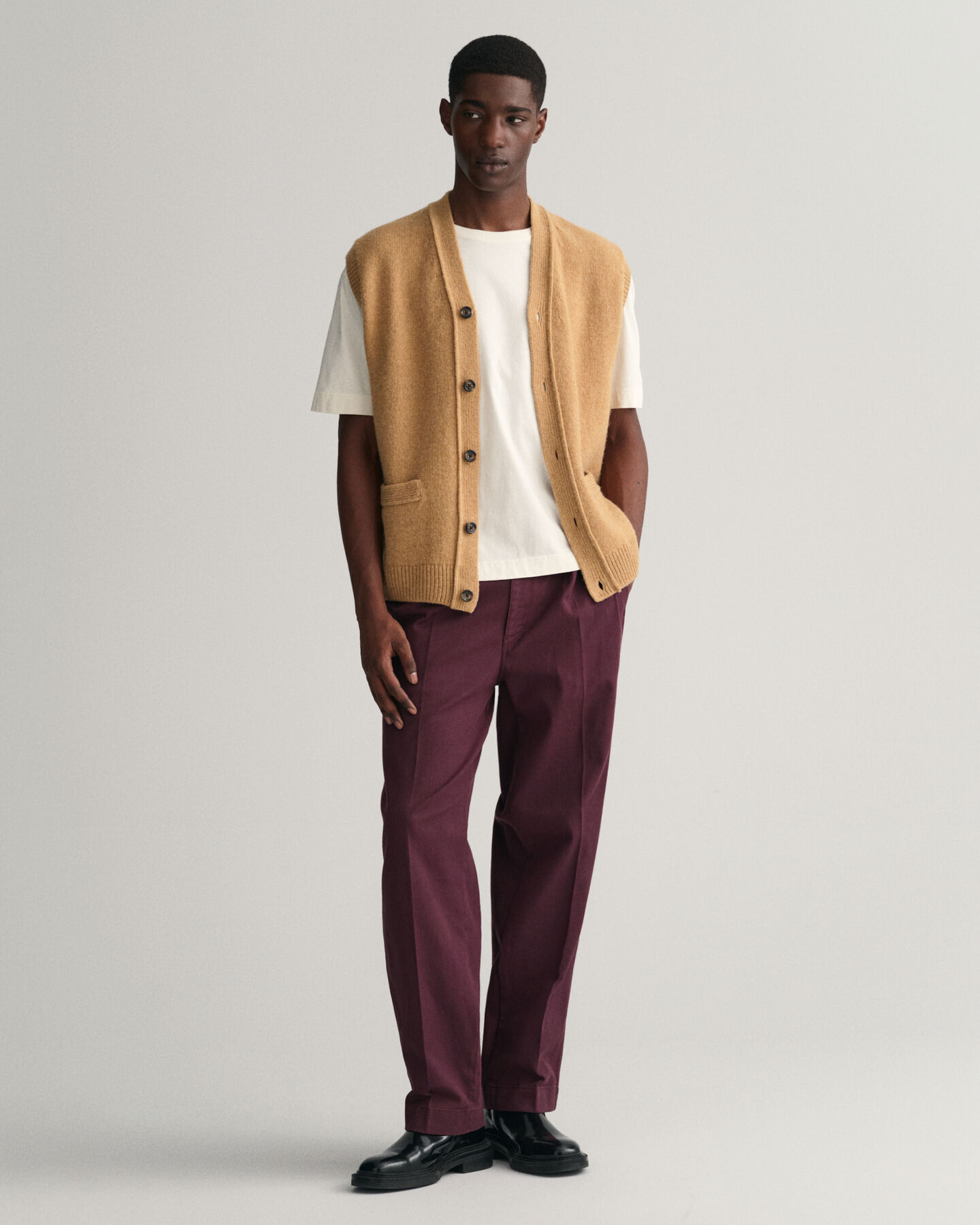 Pehmeä napitettava villaliivi