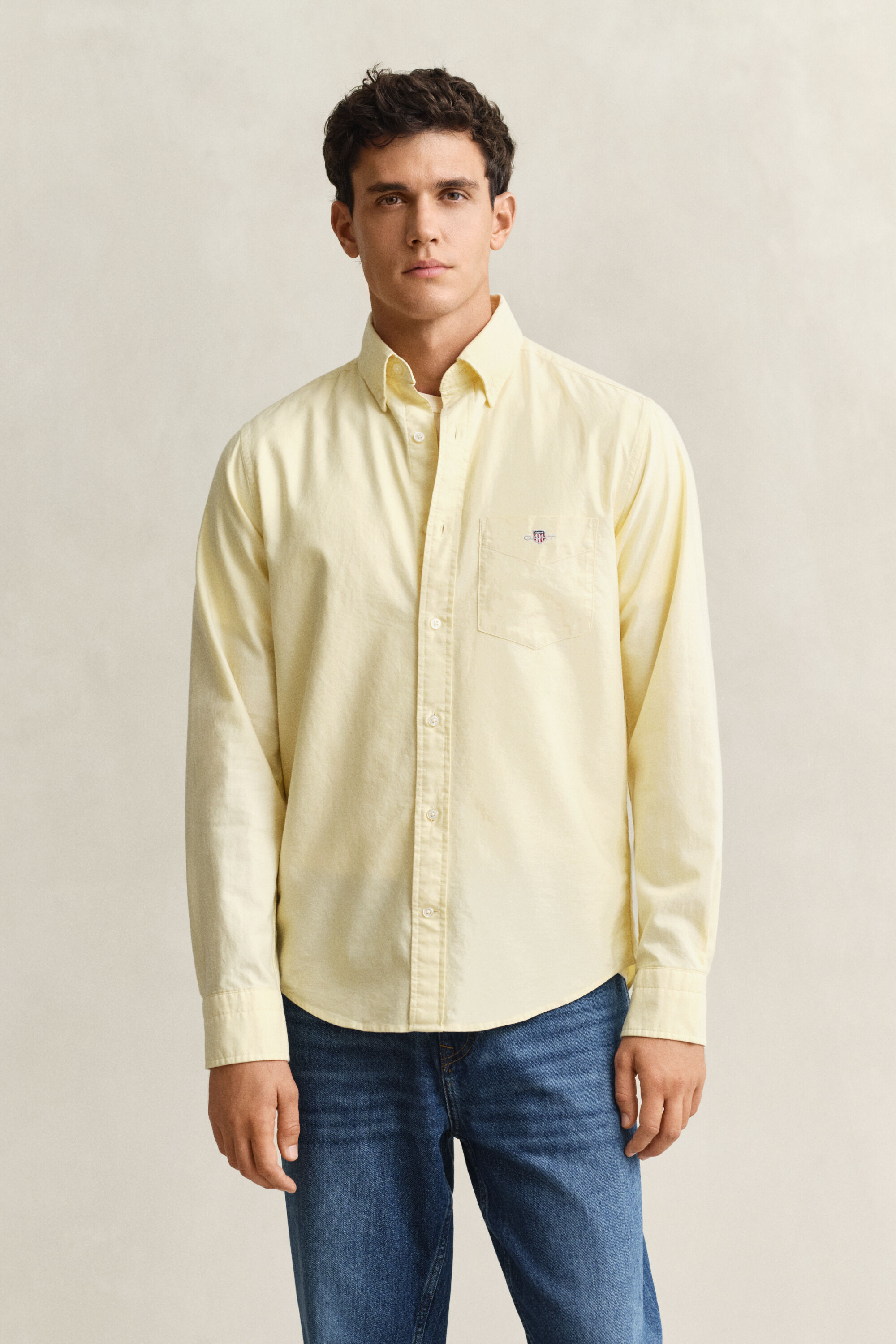 Regular fit ‑mitoitettu klassinen oxford-paita