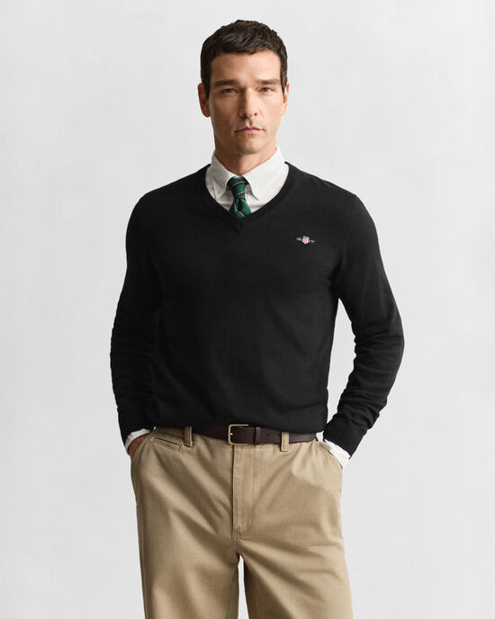 Klassinen puuvillaneulepusero, v-pääntie