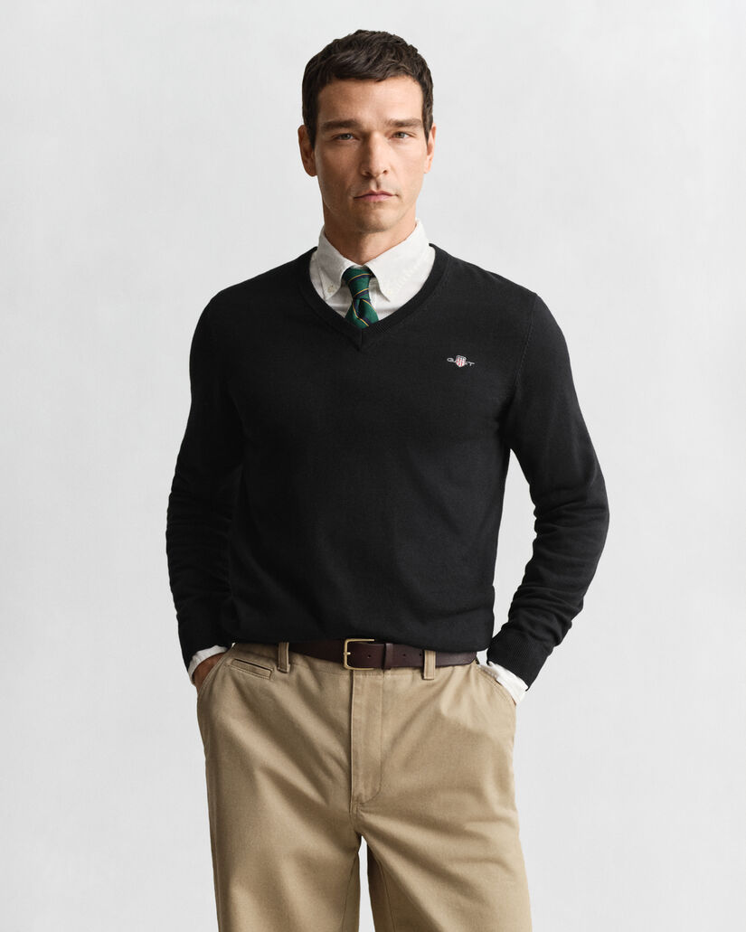 Klassinen puuvillaneulepusero, v-pääntie