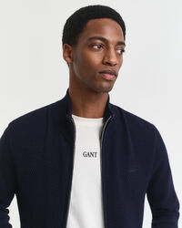 Kohopintainen puuvilla-merinovillainen neuletakki