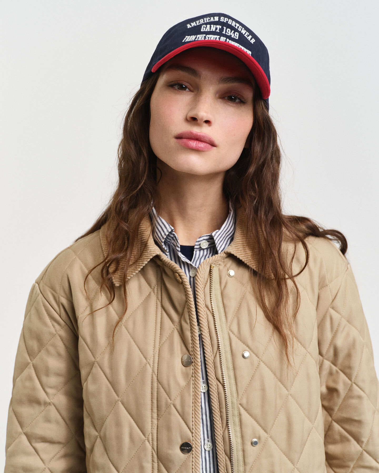 Vakosamettisomisteinen tikkitakki