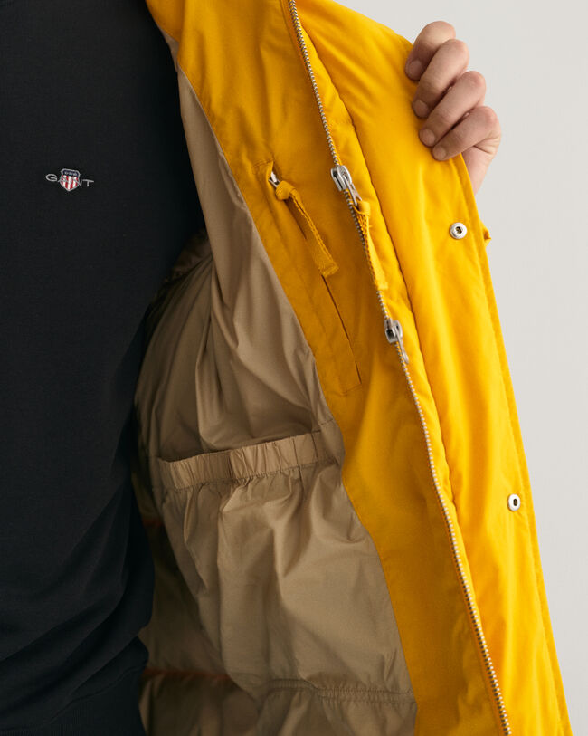 Pitk&auml; Alta-untuvatakki