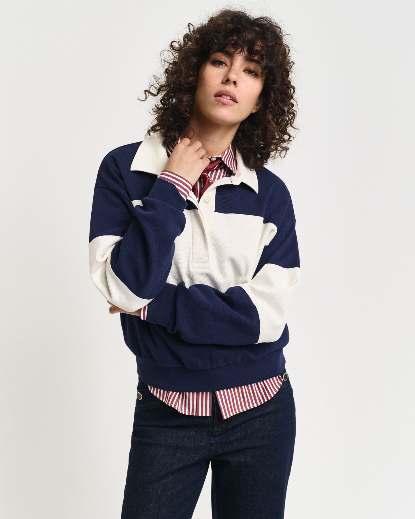 Kohopintainen monivärinen Rugger-pikeepaita