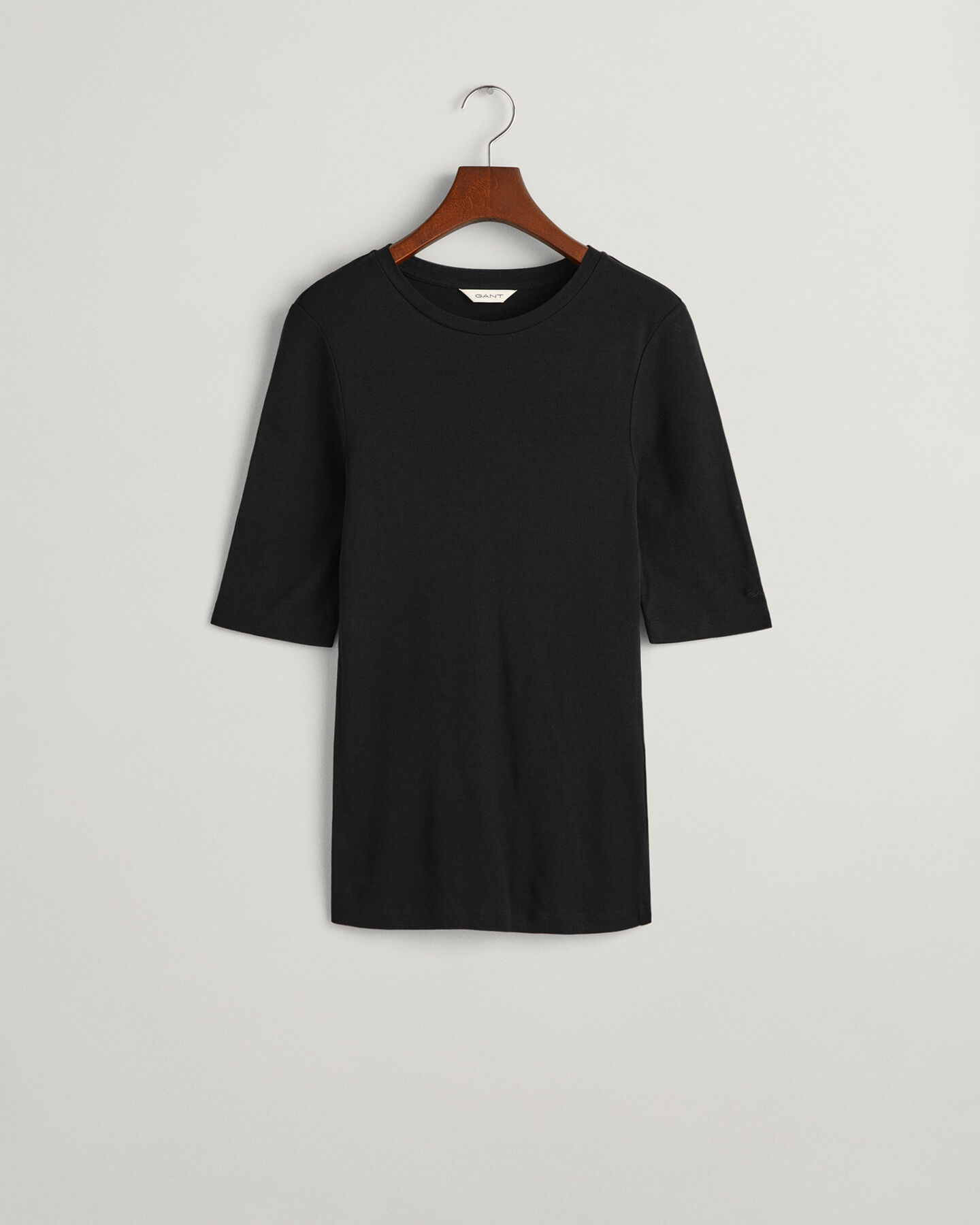 Keve&auml; t‑paita