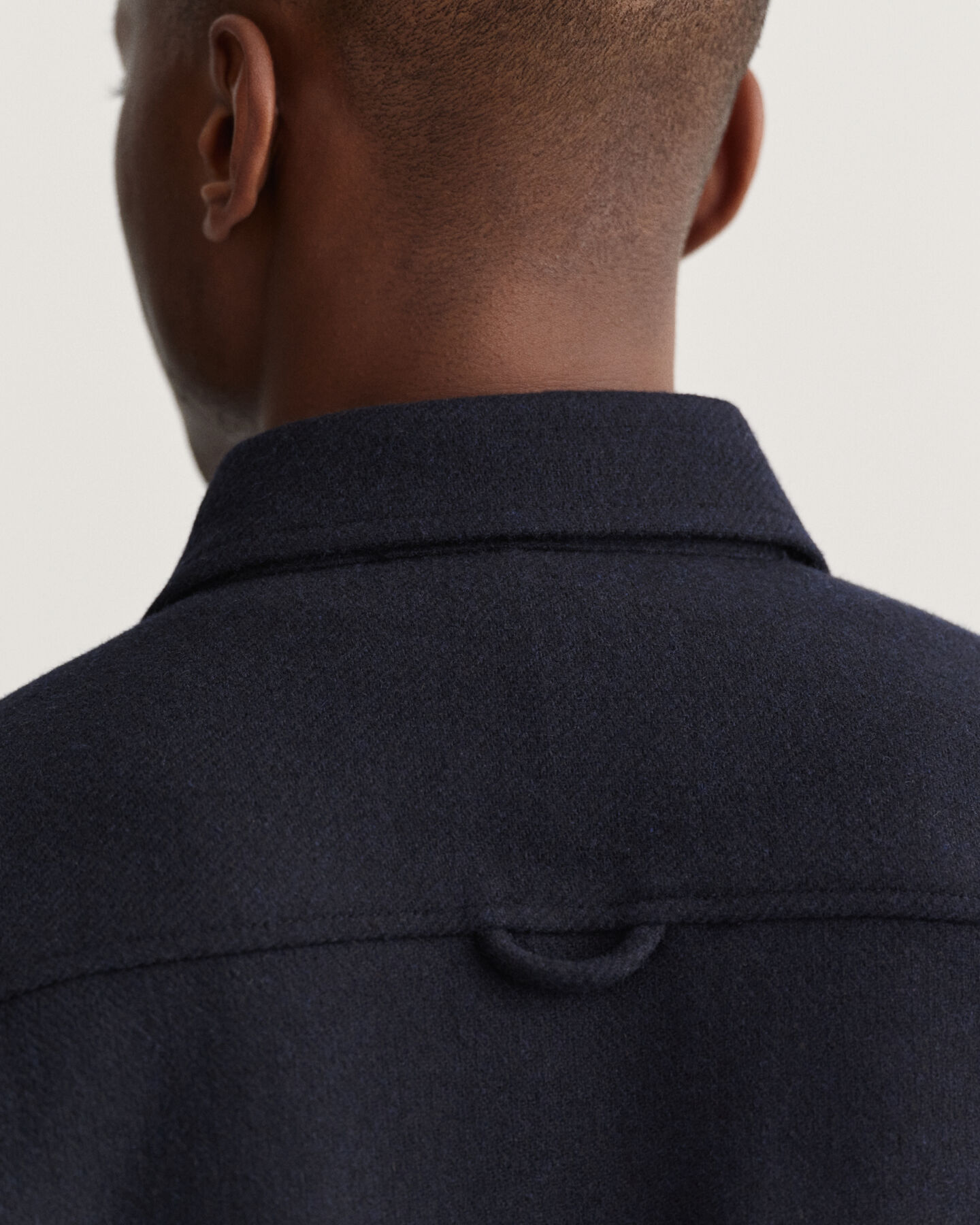 Villasekoitteesta valmistettu päällyspaita