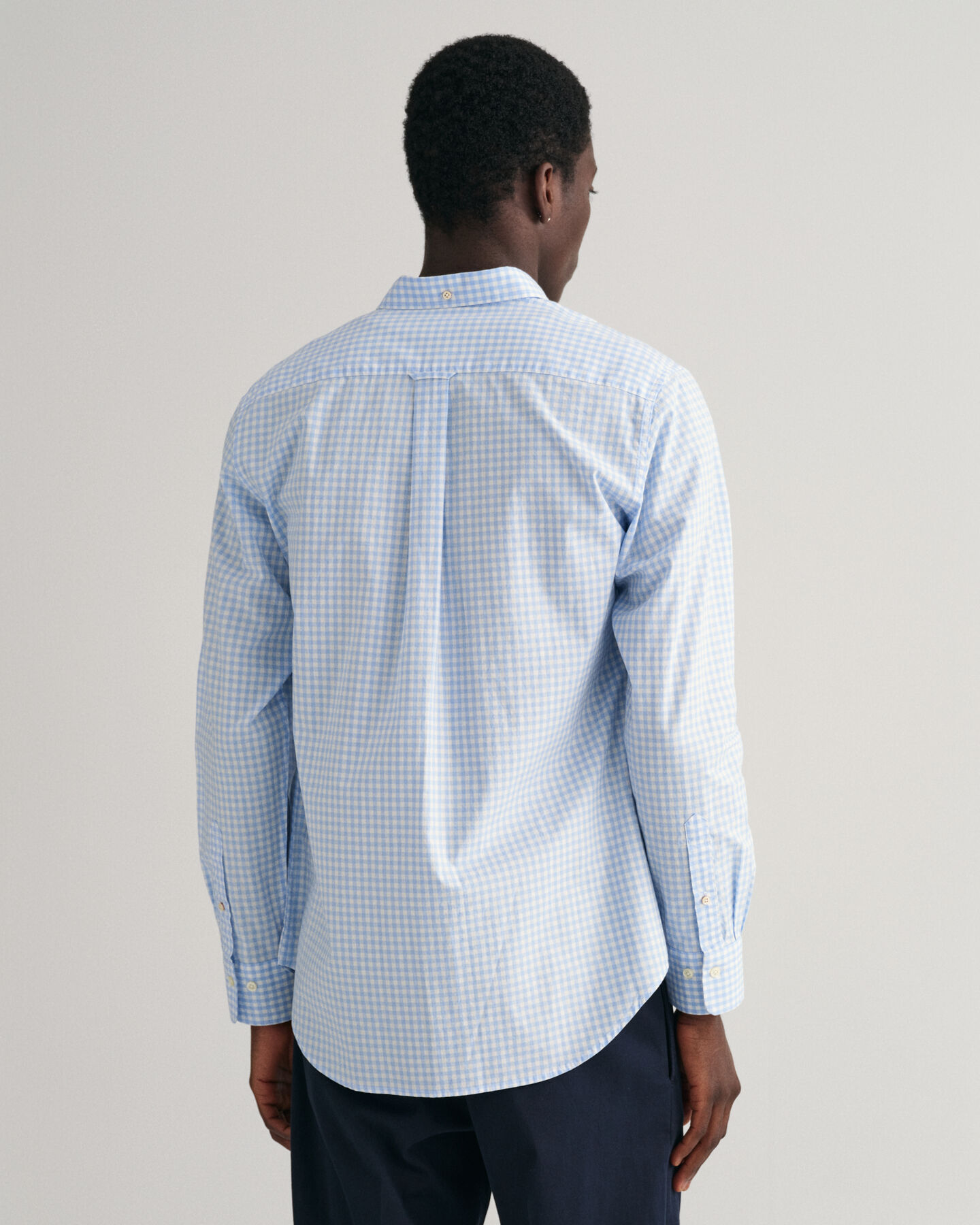 Regular&nbsp;fit ‑mitoitettu gingham-ruutuinen paita broadcloth-kankaasta