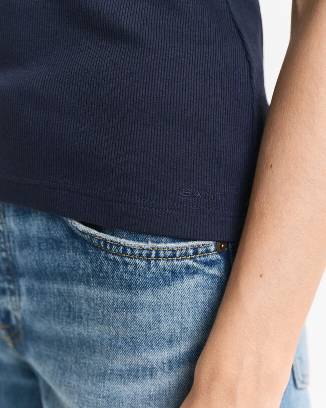 Korkeakauluksinen ribbineulostoppi