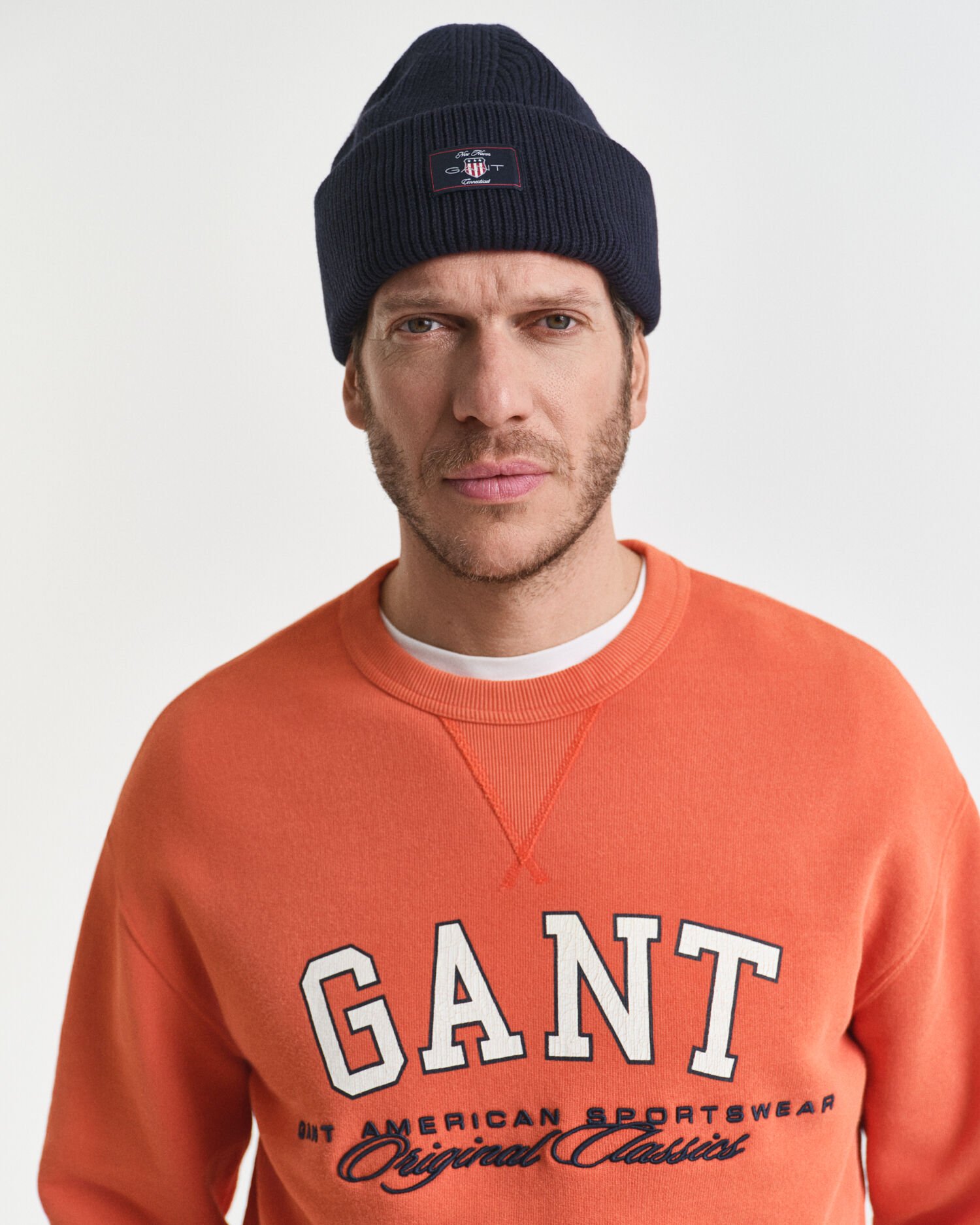 Collegiate Graphic -collegepaita, pyöreä pääntie