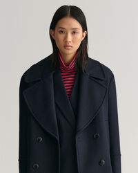 Villasekoitteesta valmistettu kansitakki