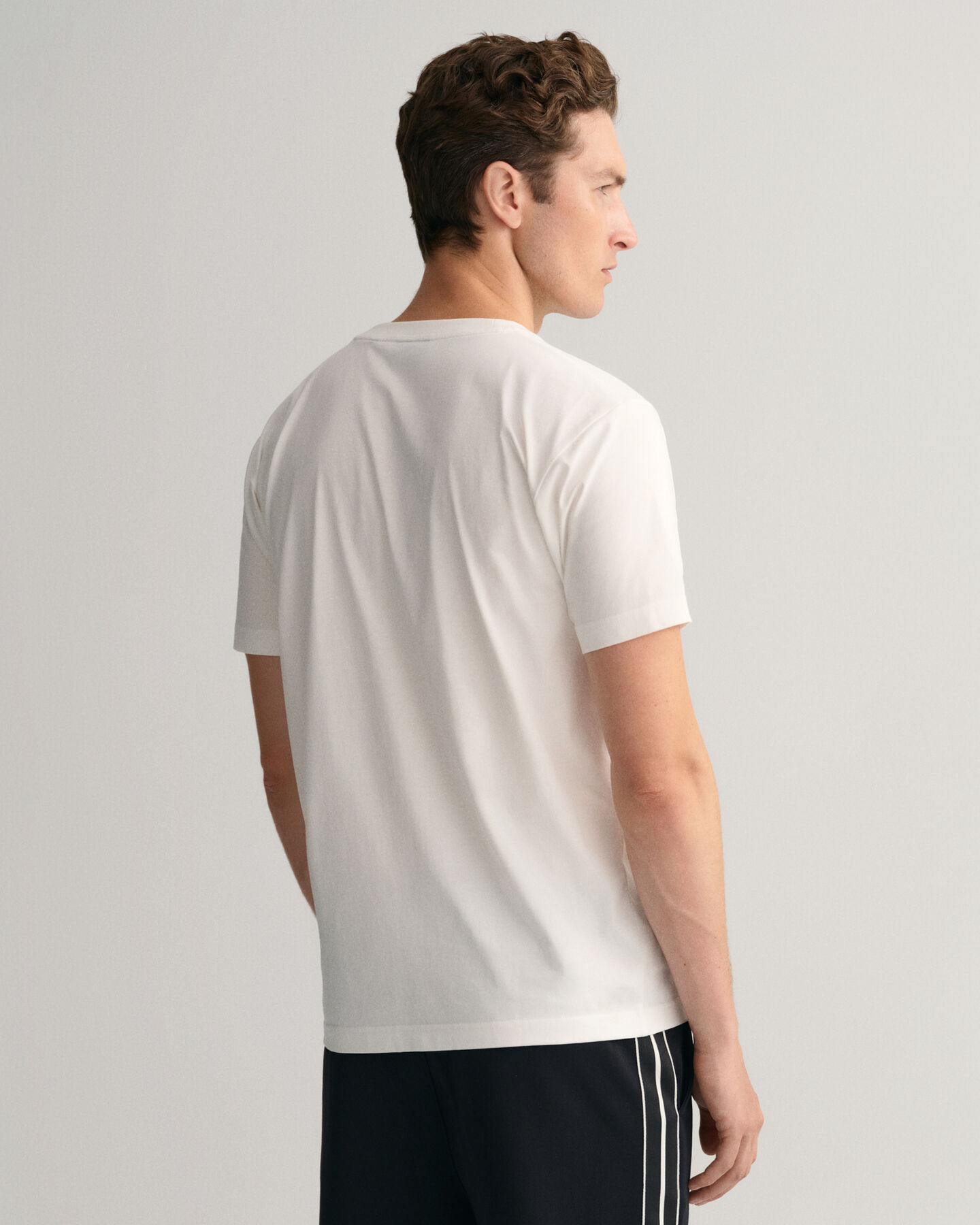 Retro Crest ‑t‑paita