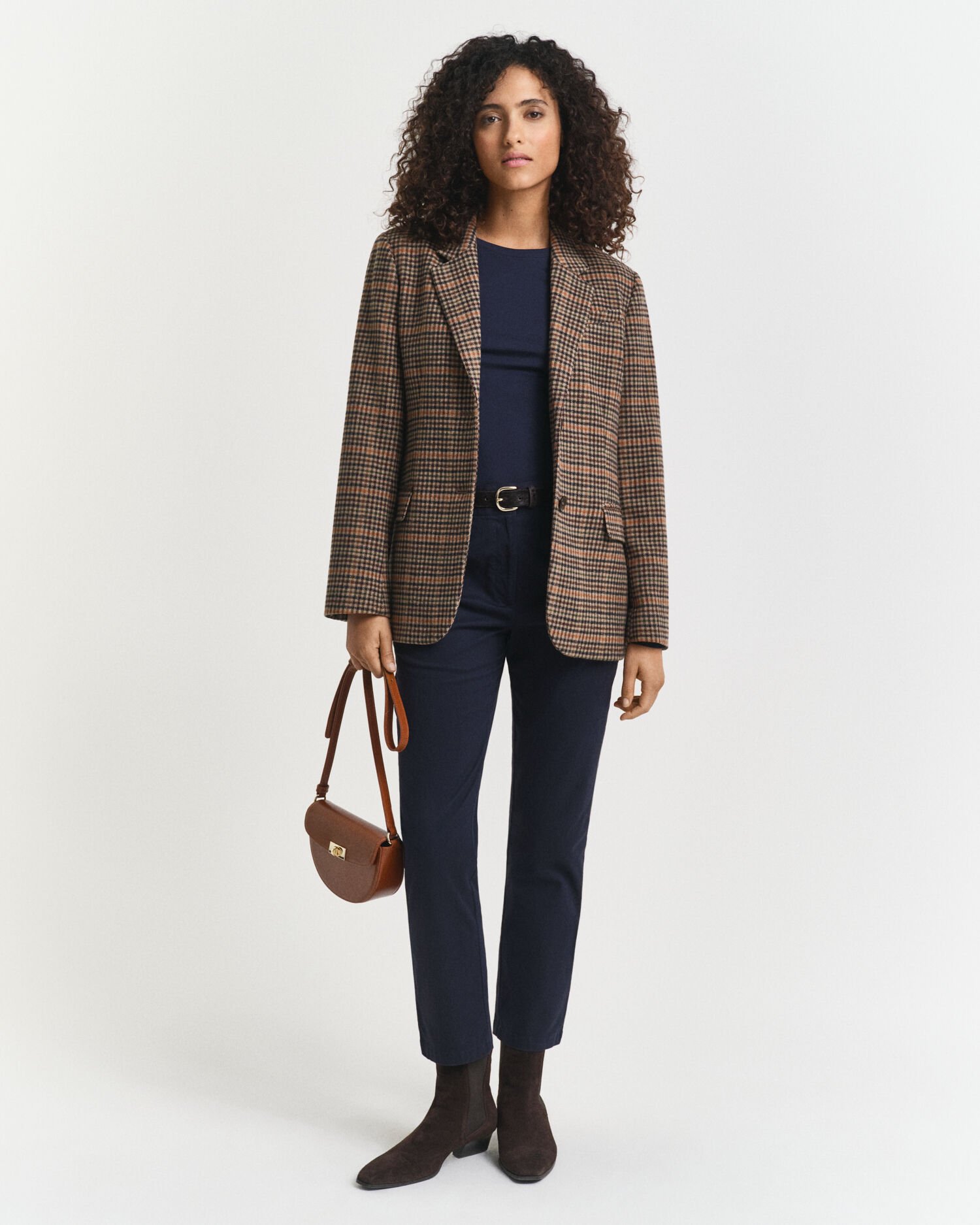 Slim fit ‑mitoitetut chinot