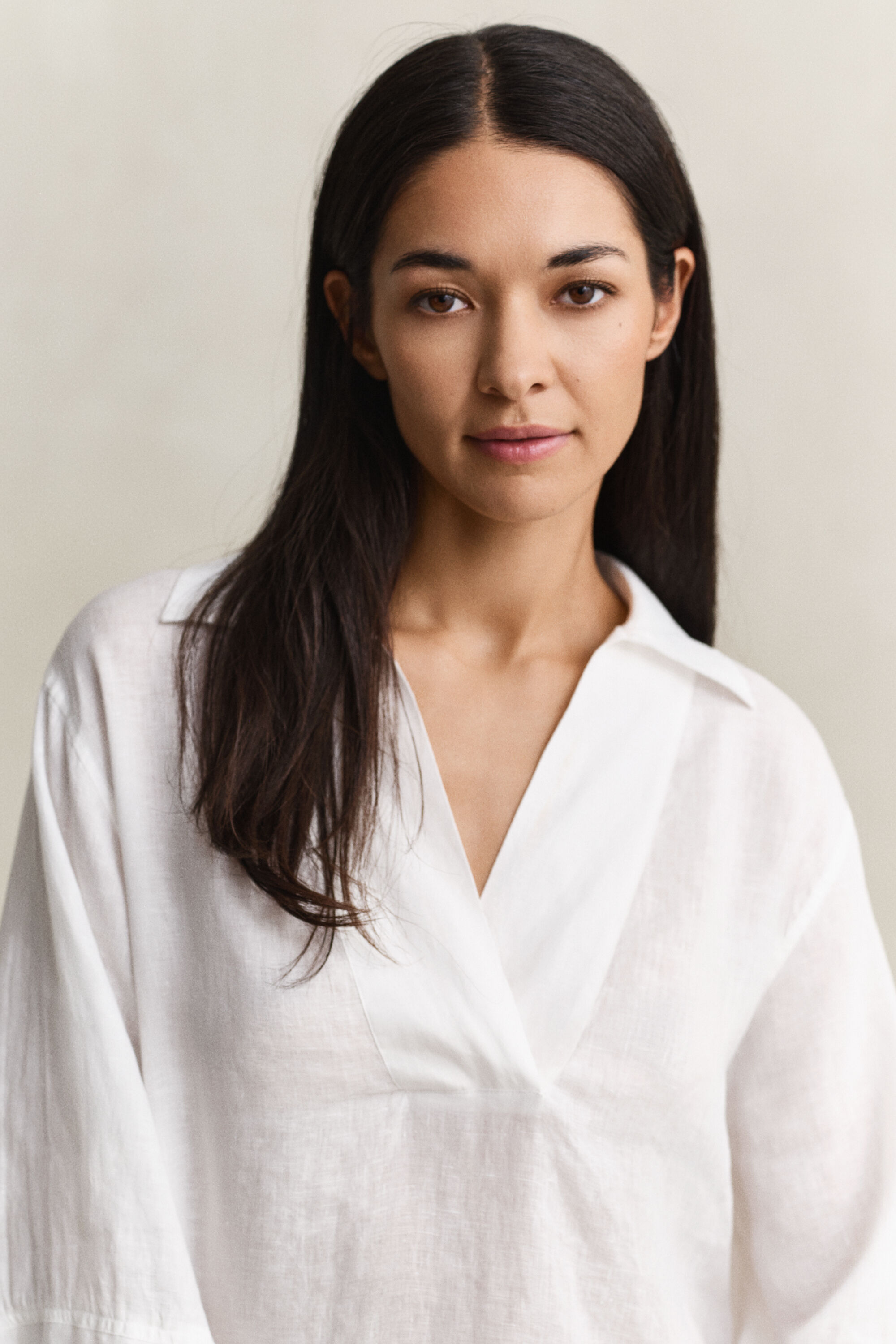 Pään yli sujautettava pellavamekko