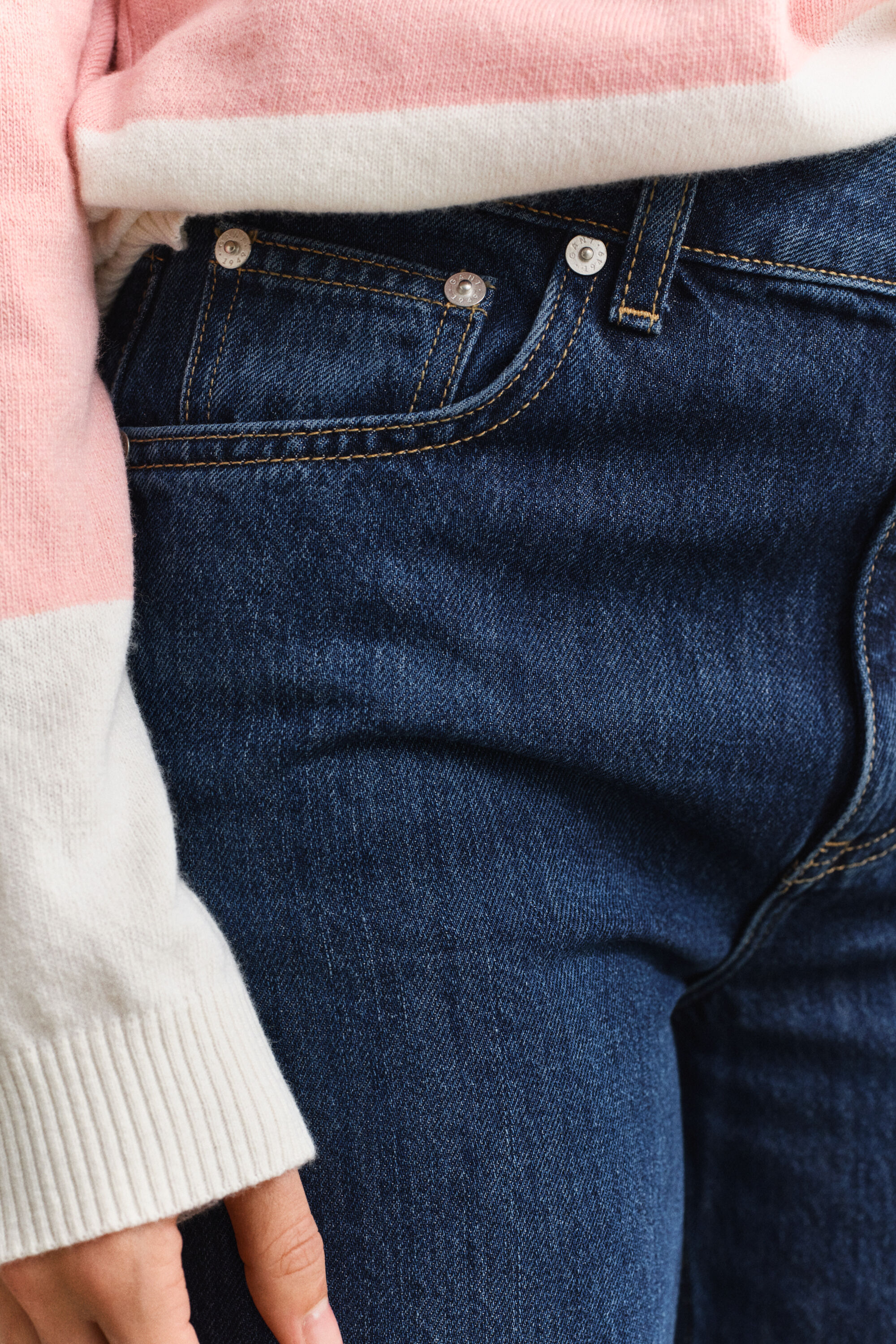 Relaxed fit -farkut