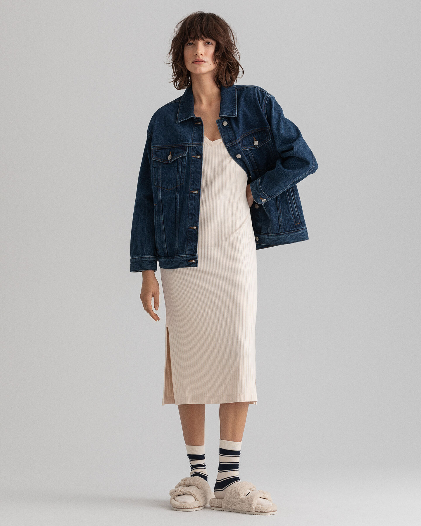 Jerseykankainen Detail-halkiomekko