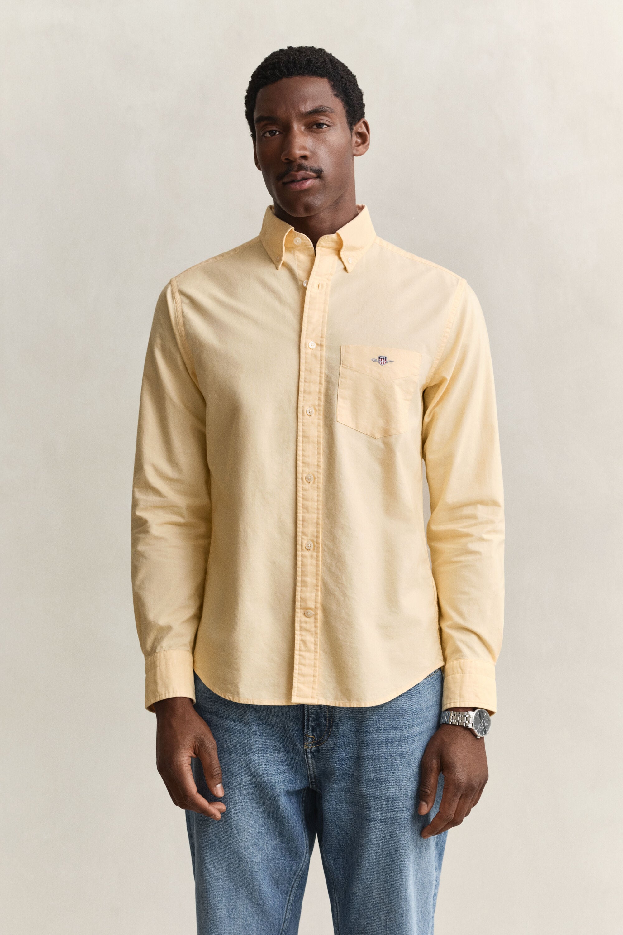Regular fit ‑mitoitettu klassinen oxford-paita