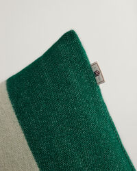 Raidallinen villakankainen tyynynpäällinen