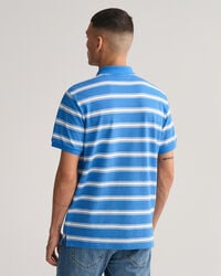 Raidallinen pikeepaita