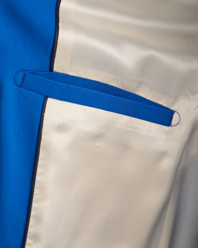 Harteista leveä tyköistuva bleiseri