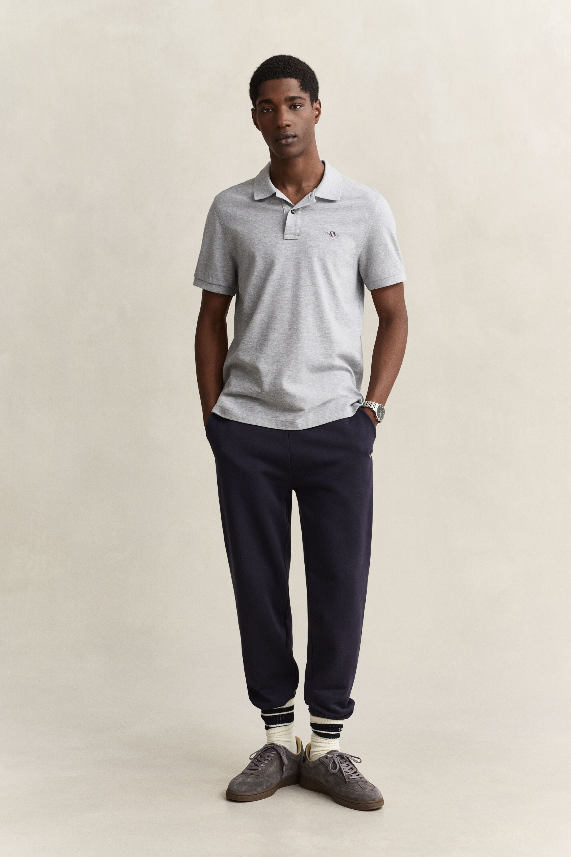 Regular fit ‑mitoitettu pikeepaita