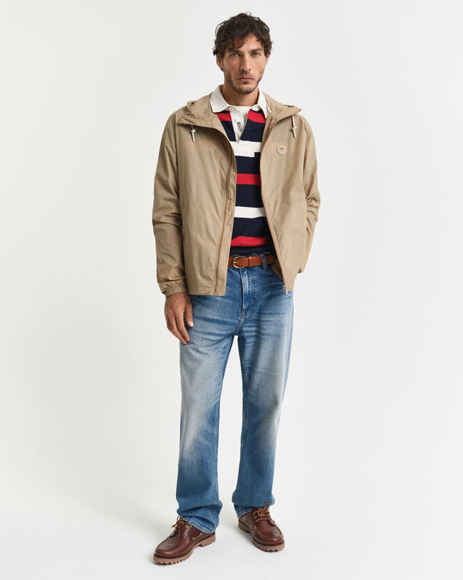 Kevyt pakattava tuulitakki