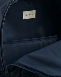 Teens-malliston Contrast Archive Shield ‑reppu