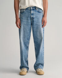 Loose fit ‑mitoitetut farkut