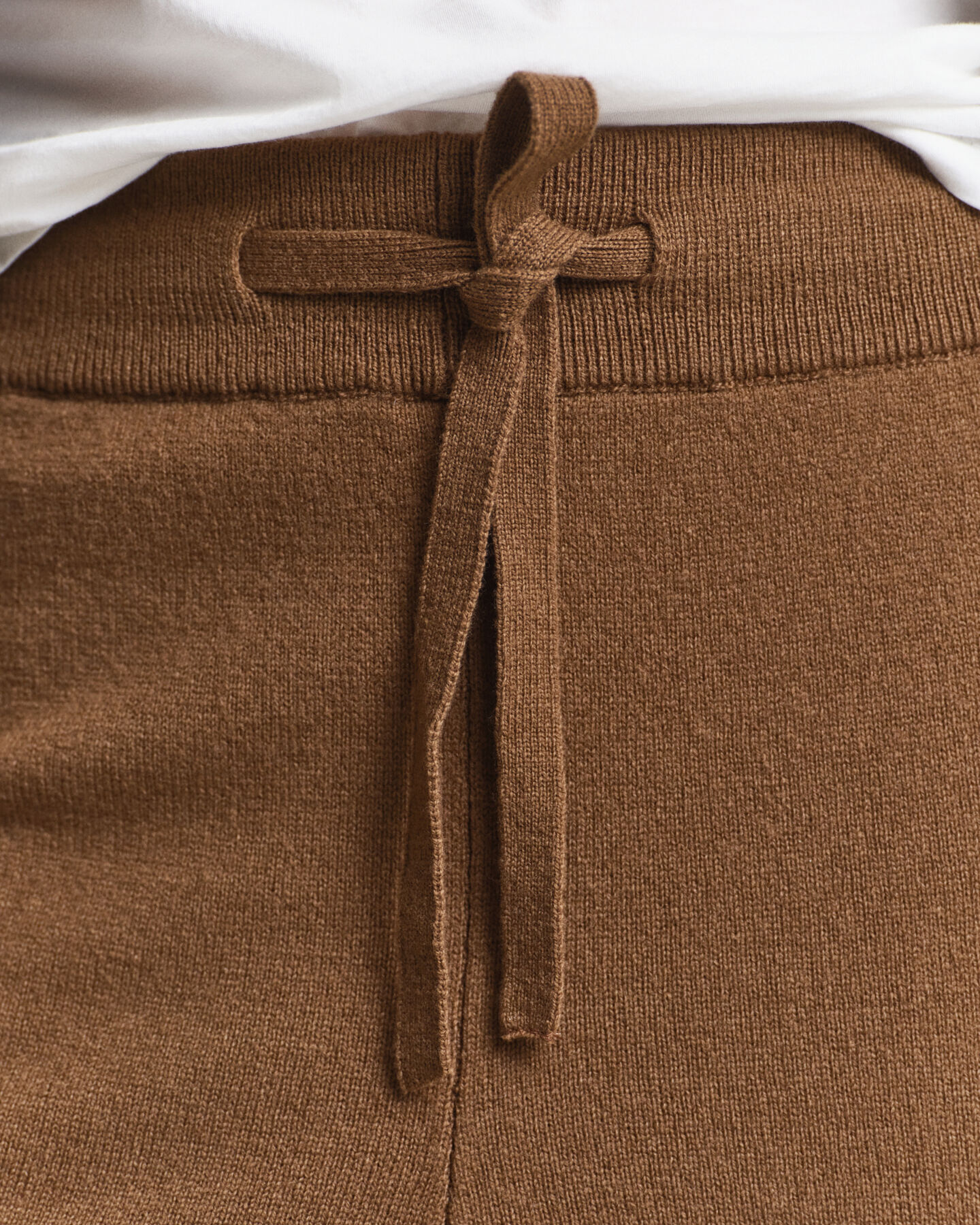 Karitsanvillaiset housut