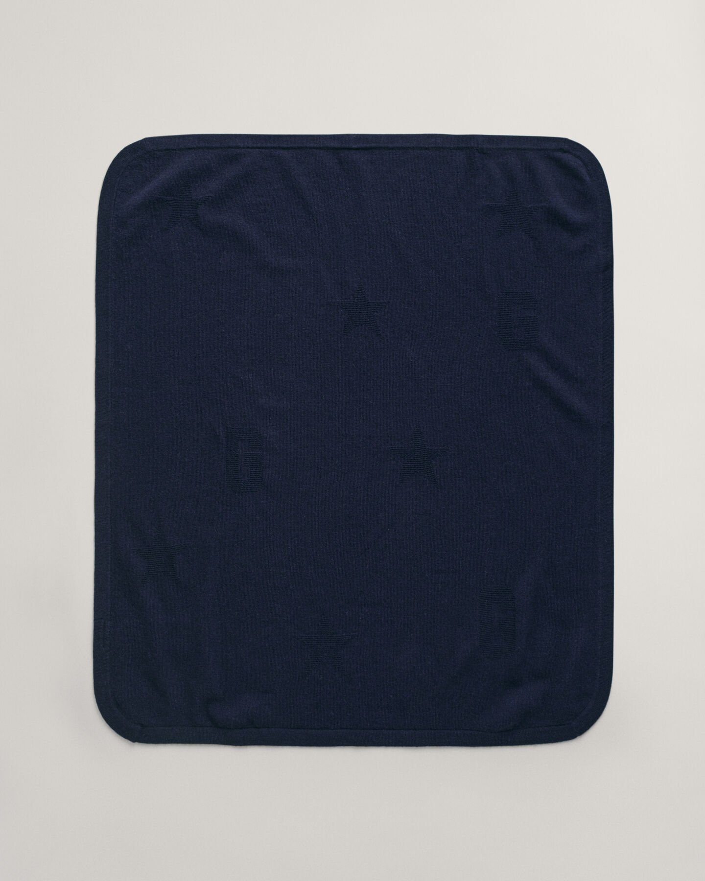 Baby-malliston viltti ja pipo lahjapakkauksessa