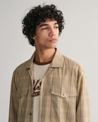 Relaxed fit ‑mitoitettu ruutupaita villa