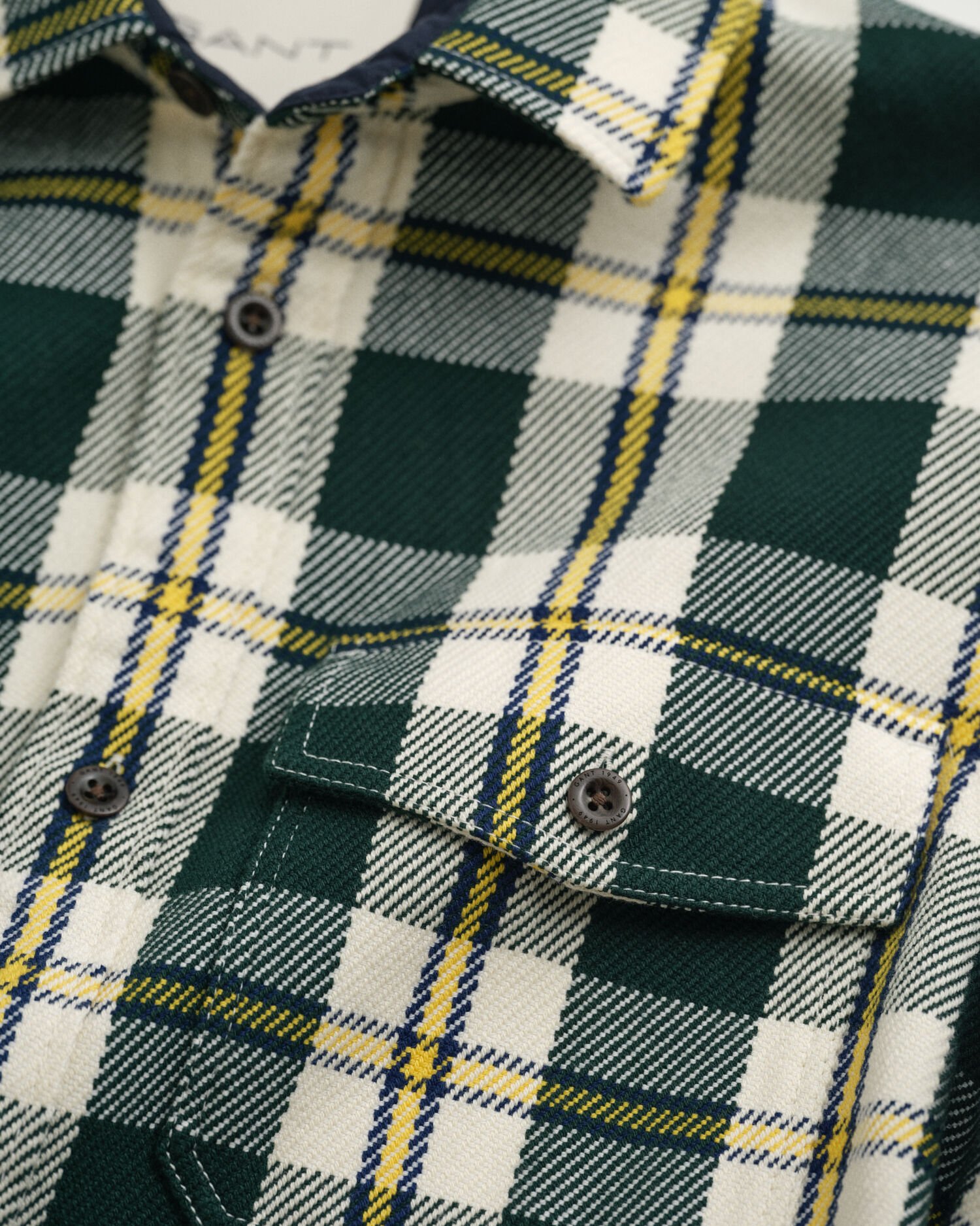 Ruudullinen päällyspaita tukevasta tvillistä