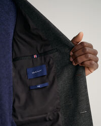 Jerseykankainen bleiseri juhlakäyttöön