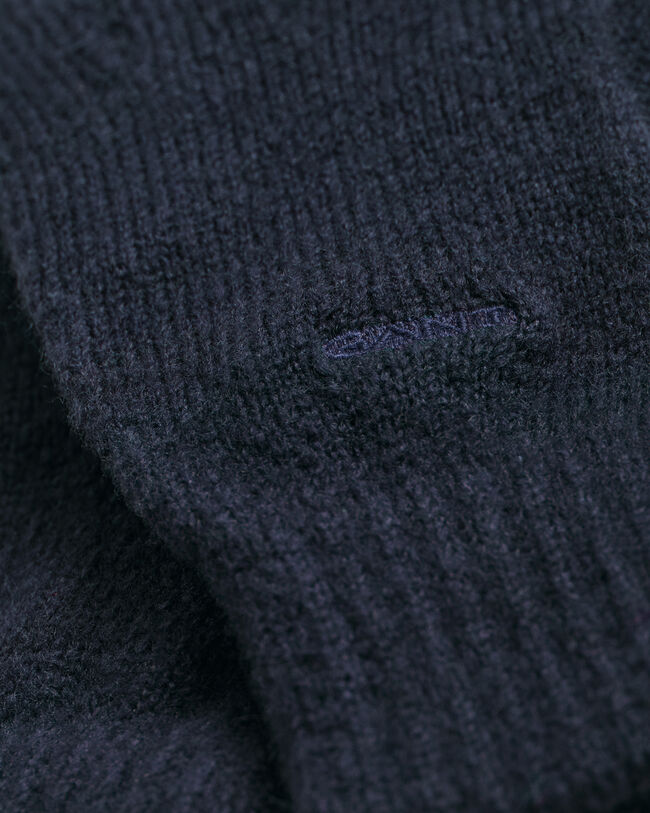 Pehmeät ribbineuloskäsineet sekoitelangasta